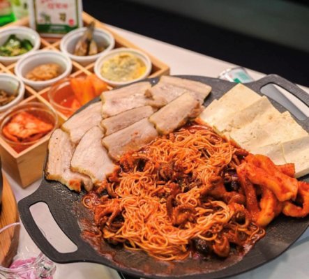 쭈꾸미 삼합