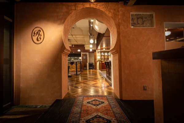 매장 내부 1